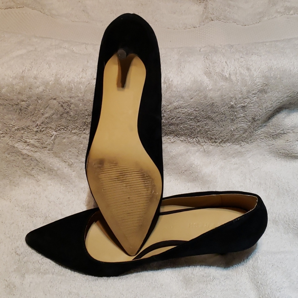 Pumps - Picture 4 of 4